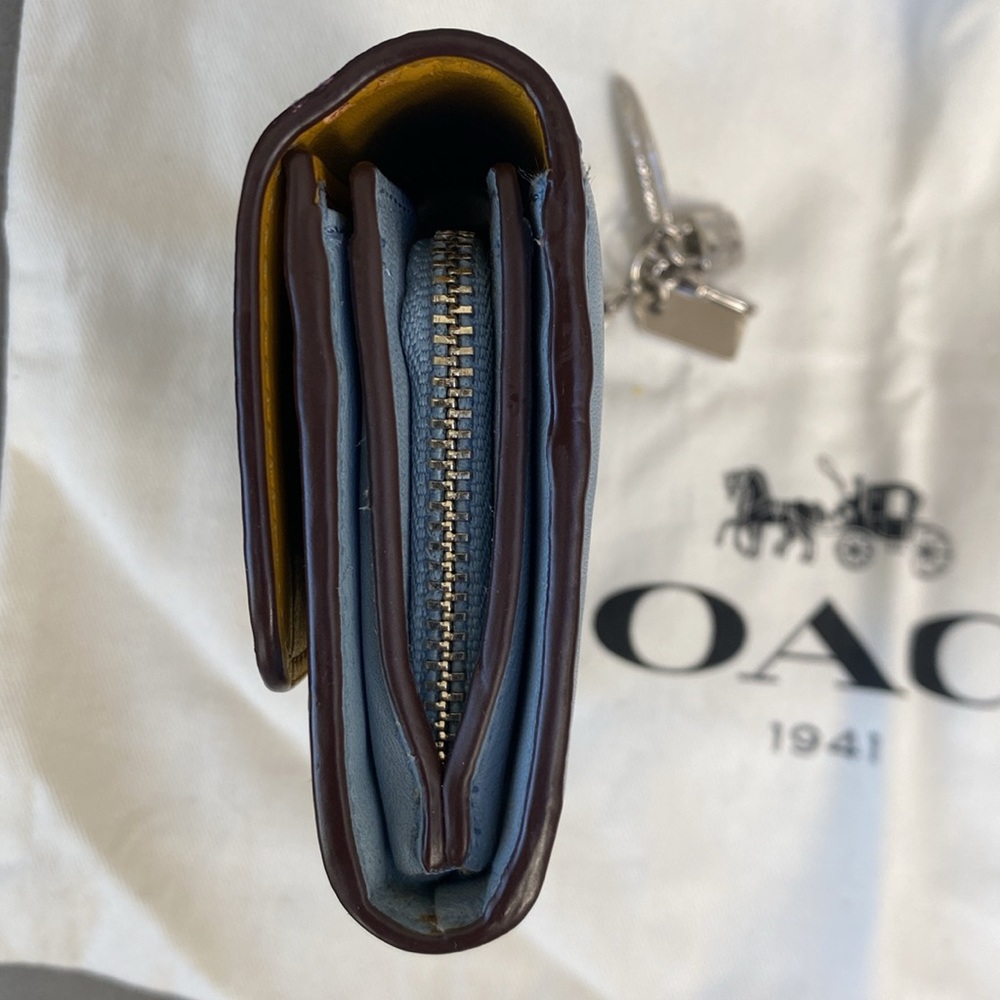 Coach colorblock Turnlock wallet in Coneflower - Picture 7 of 9